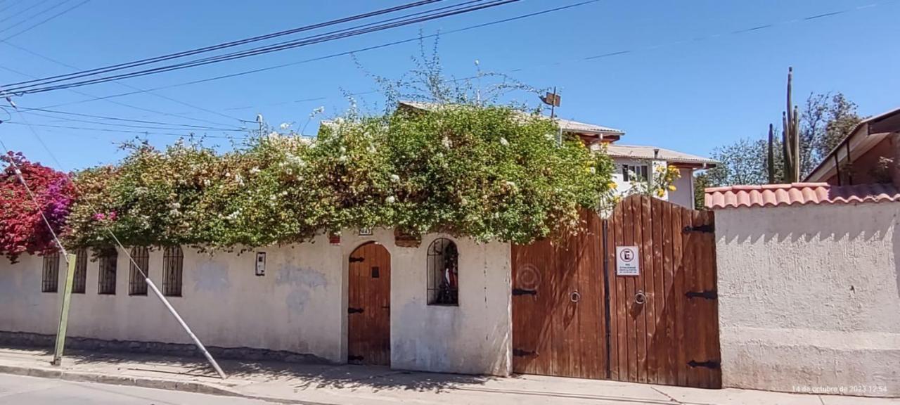 Hostal Donde Rita Vicuña Eksteriør billede